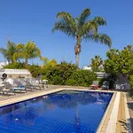 Villa Azure Luxury Pool