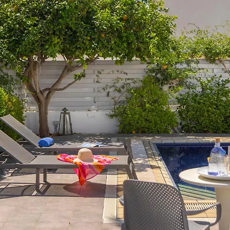 Azure Luxury Pool
