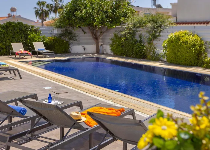 Azure Luxury Pool *