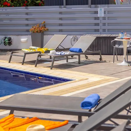 빌라 Azure Luxury Pool 프로타라스