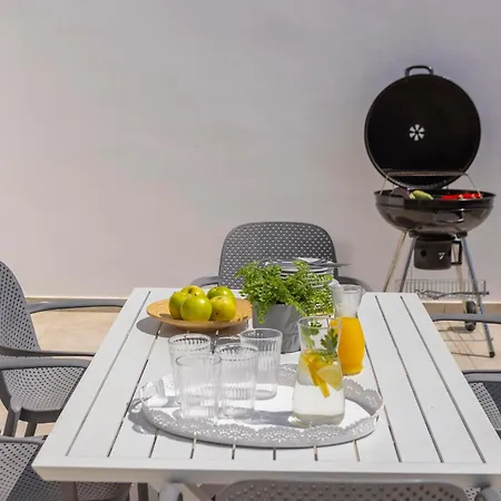 Villa Azure Luxury Pool