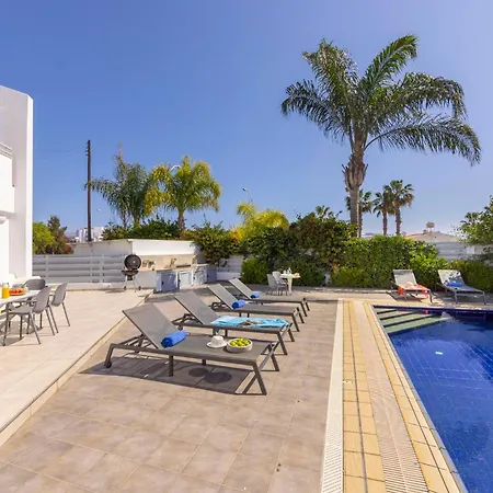 Azure Luxury Pool 빌라