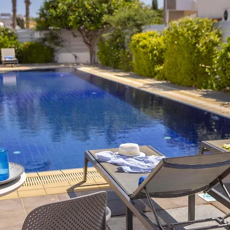Azure Luxury Pool * Protaras