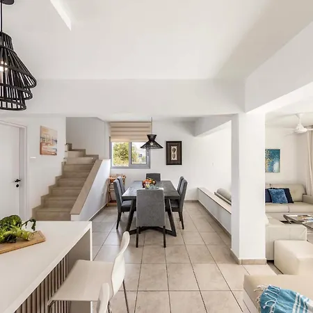 Azure Luxury Pool Villa Protaras