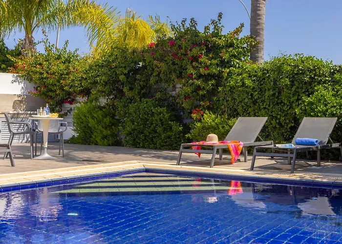 Villa Azure Luxury Pool *