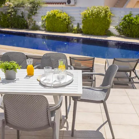 Villa Azure Luxury Pool *