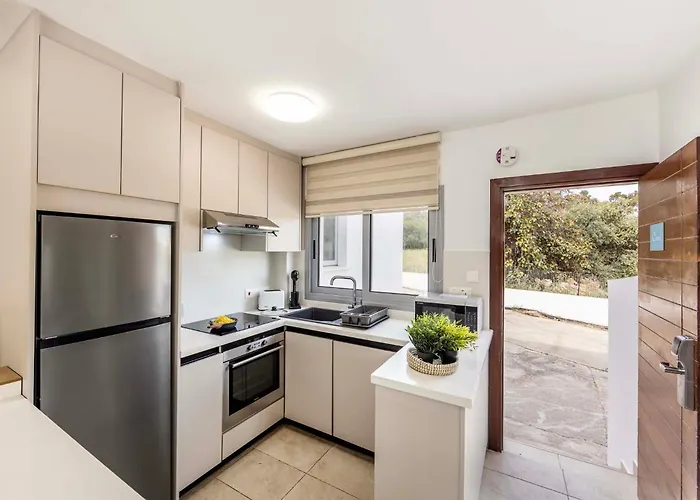 וילה Azure Luxury Pool *